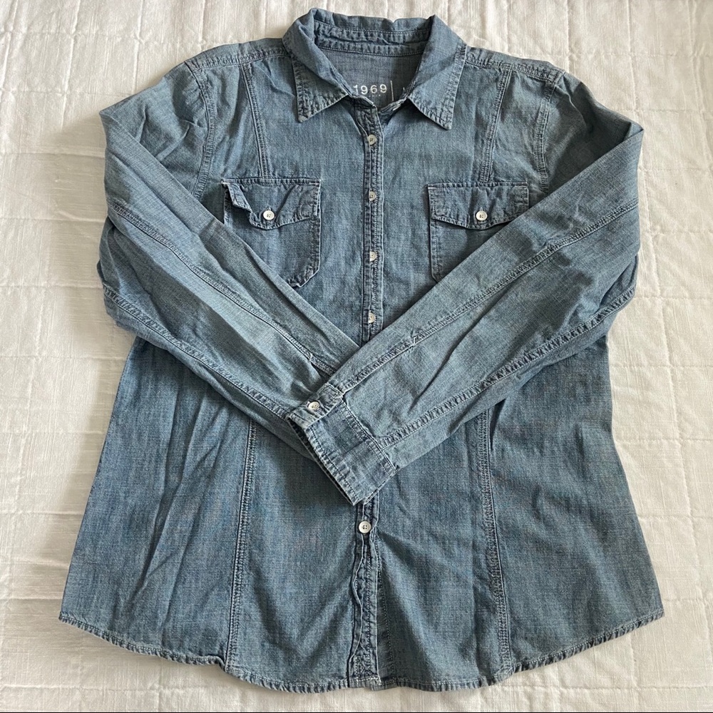Gap Medium Blue Denim Shirt